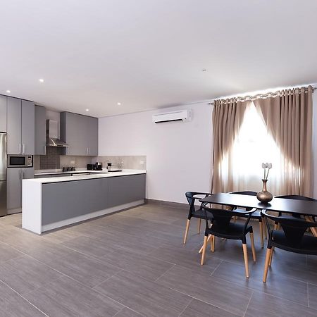 City Mews On Independence Gaborone Zewnętrze zdjęcie