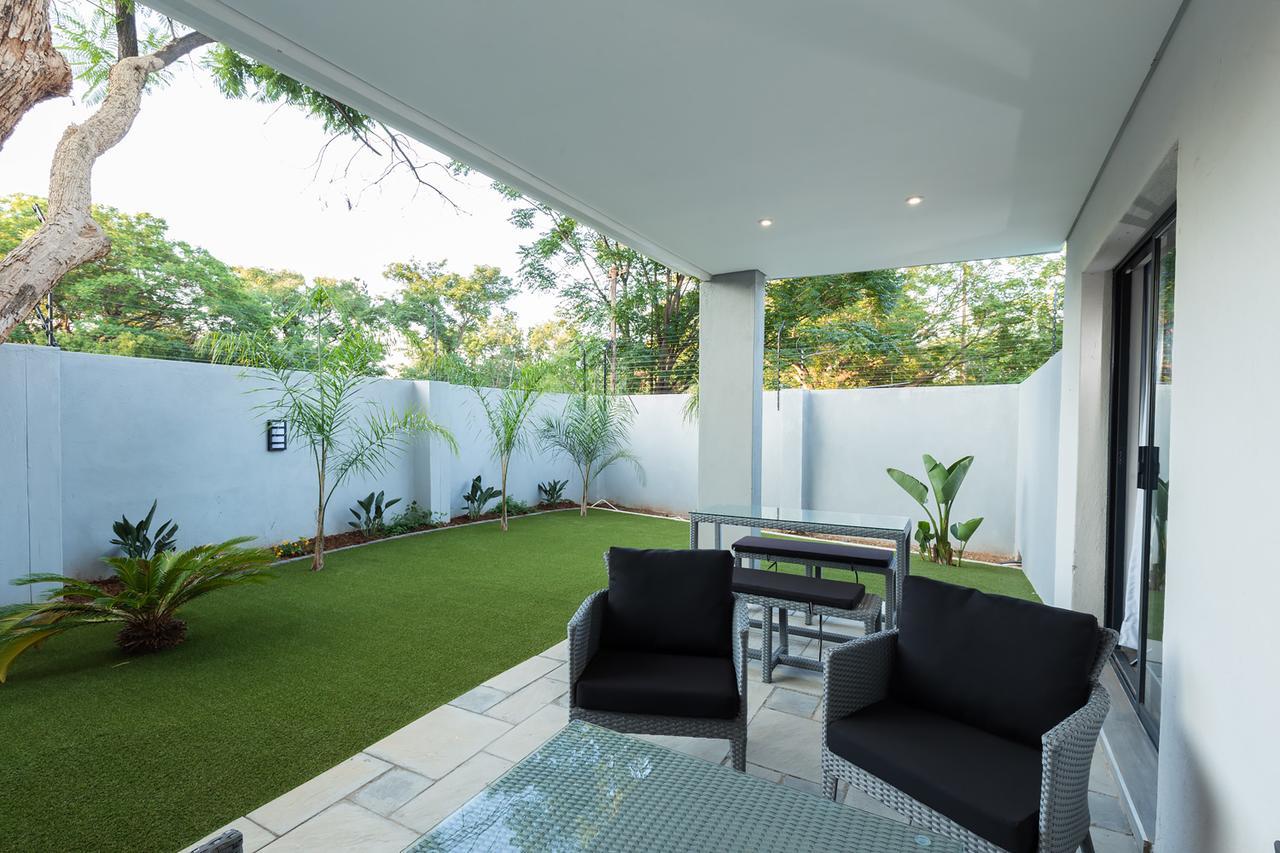 City Mews On Independence Gaborone Zewnętrze zdjęcie