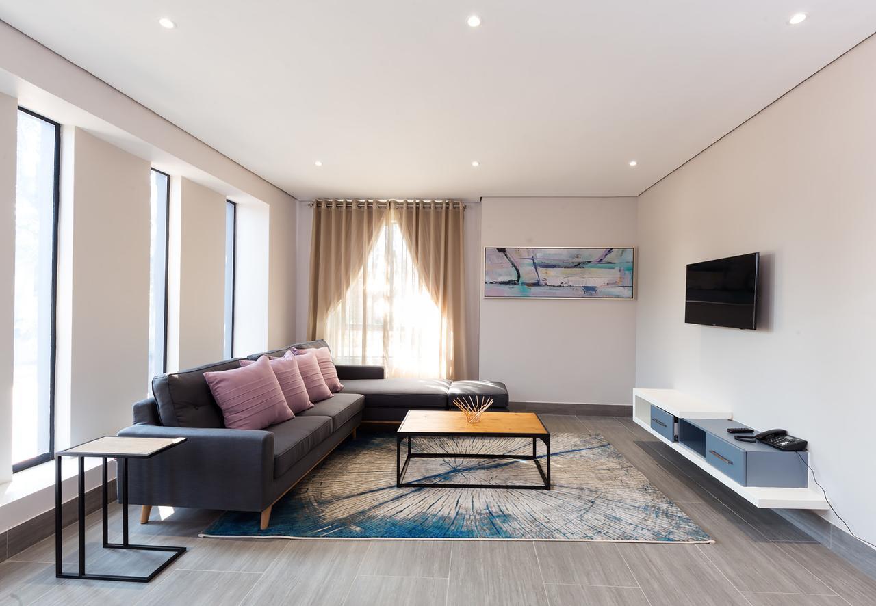 City Mews On Independence Gaborone Zewnętrze zdjęcie